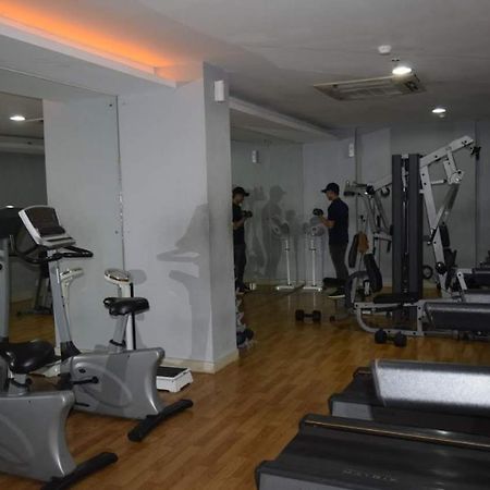 Apartemen Bassura City By Maezura Property 자카르타 외부 사진