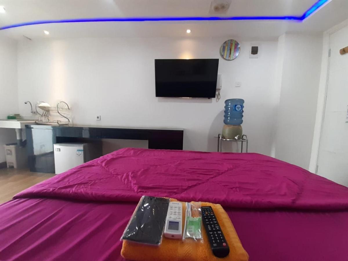 Apartemen Bassura City By Maezura Property 자카르타 외부 사진