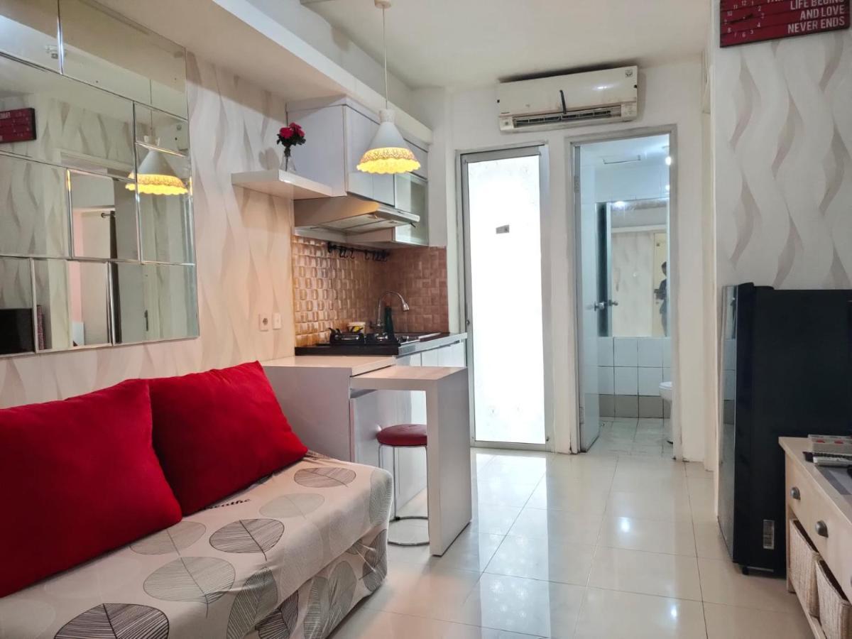Apartemen Bassura City By Maezura Property 자카르타 외부 사진