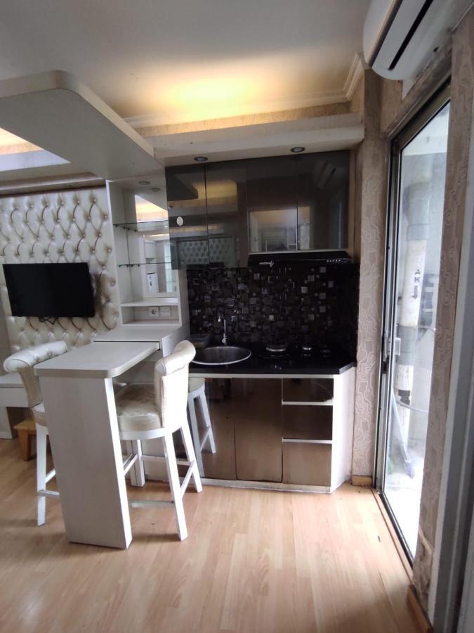 Apartemen Bassura City By Maezura Property 자카르타 외부 사진