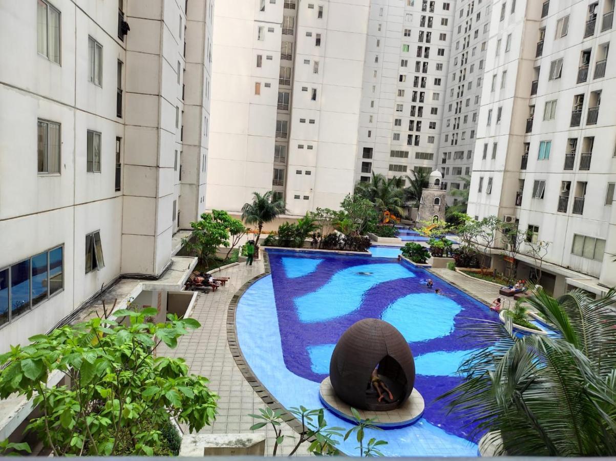 Apartemen Bassura City By Maezura Property 자카르타 외부 사진