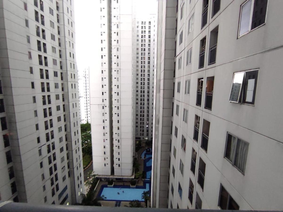 Apartemen Bassura City By Maezura Property 자카르타 외부 사진